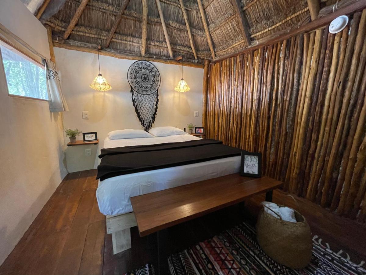 Bayou Tulum Luaran gambar