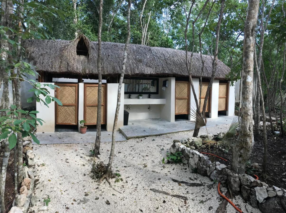 Bayou Tulum Luaran gambar