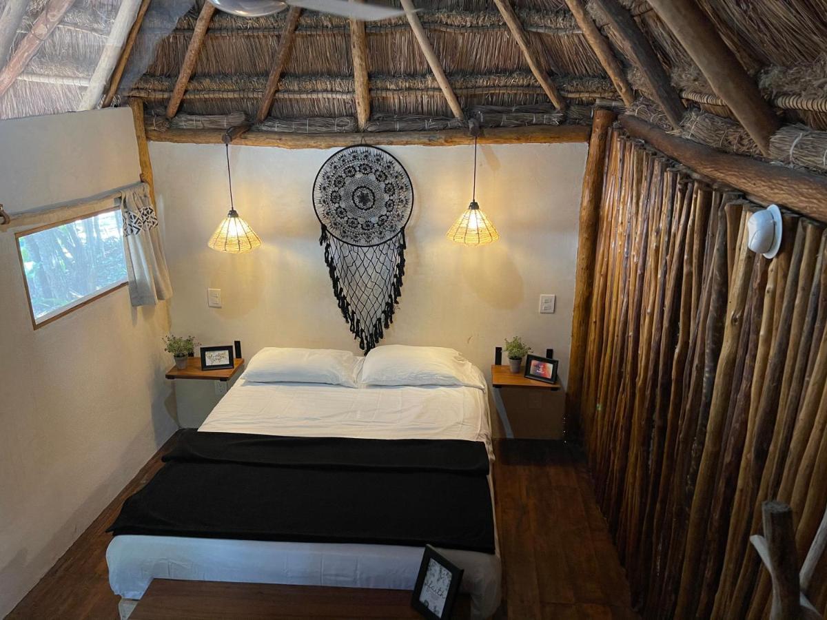 Bayou Tulum Luaran gambar