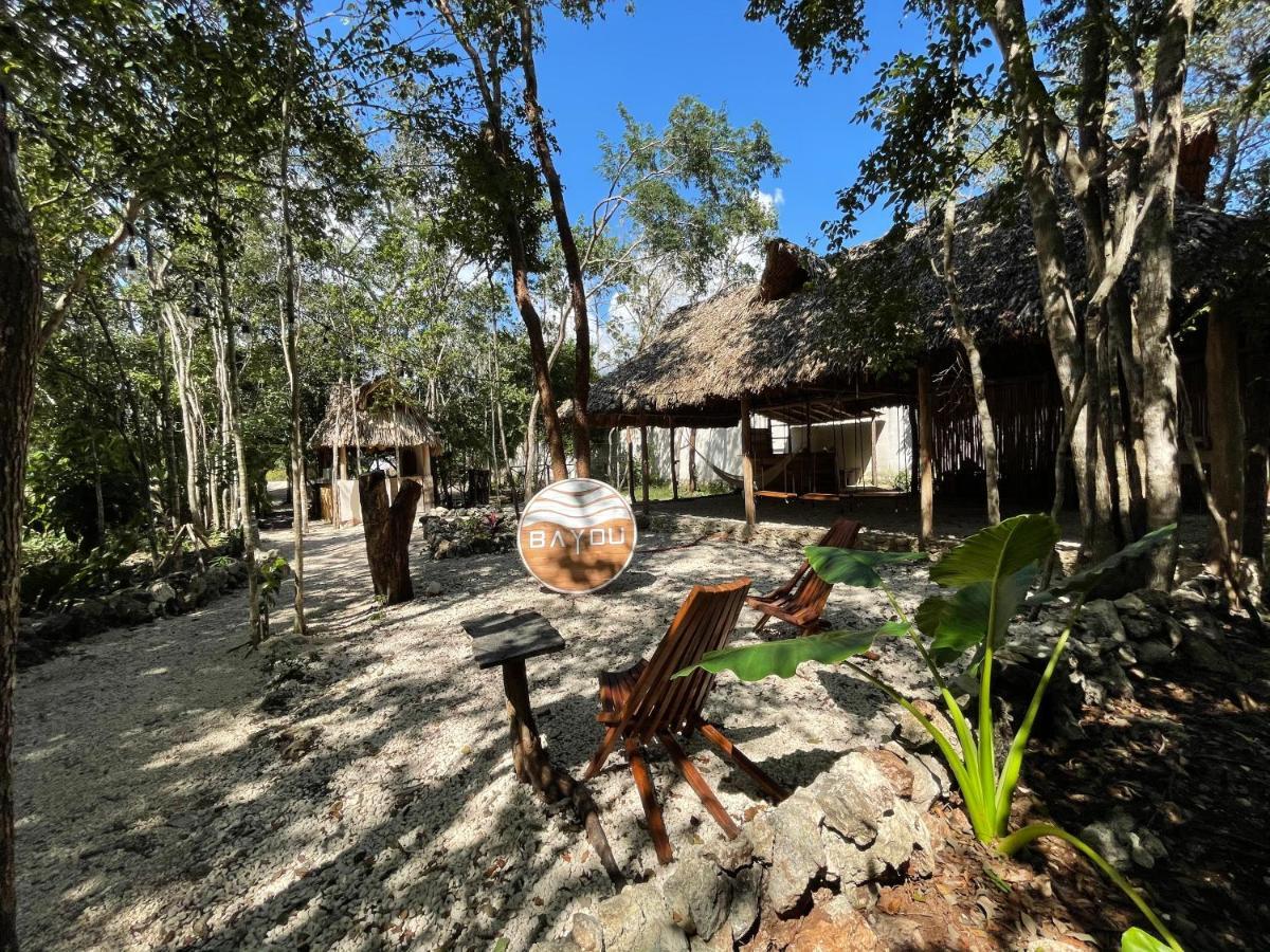 Bayou Tulum Luaran gambar
