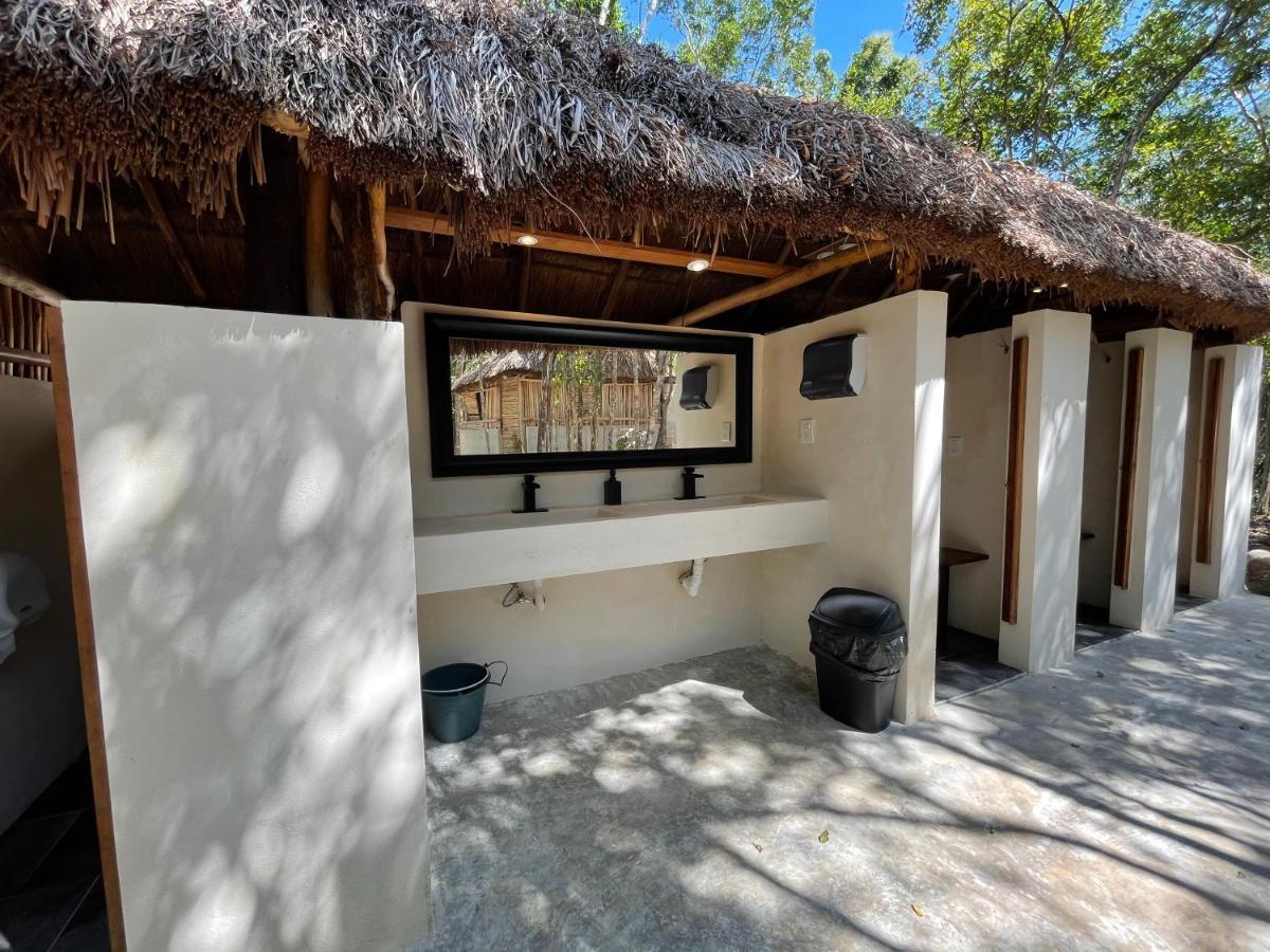 Bayou Tulum Luaran gambar