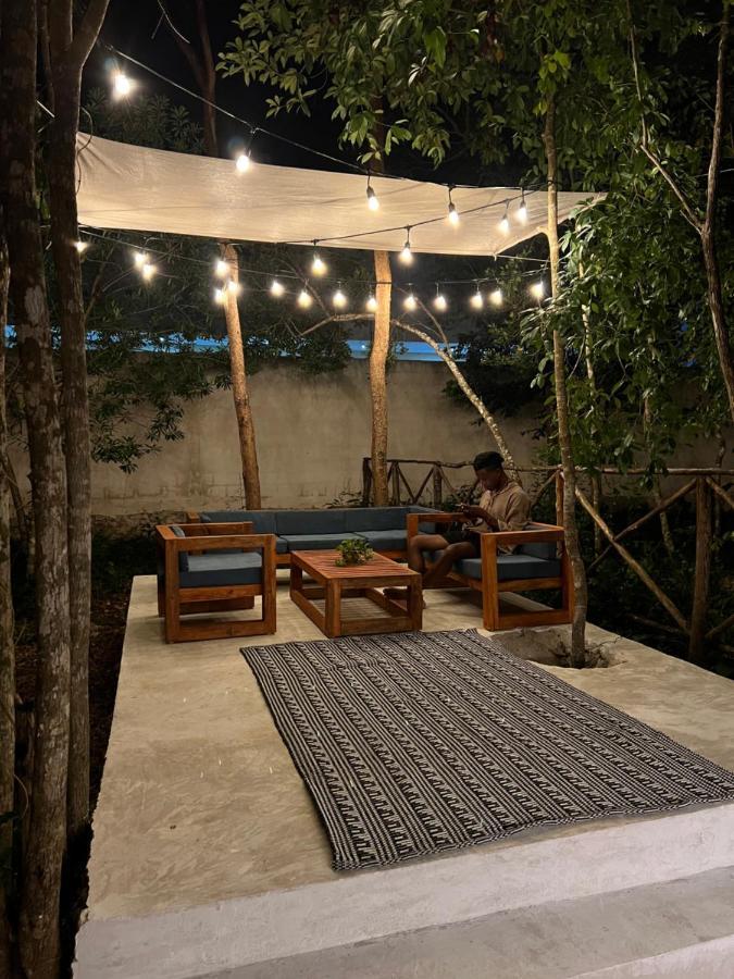 Bayou Tulum Luaran gambar